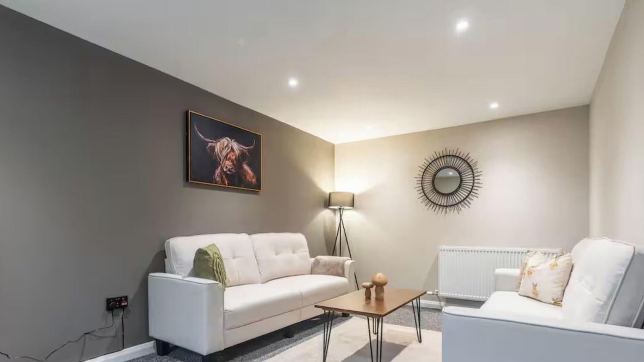 Photo of Others in Lanark