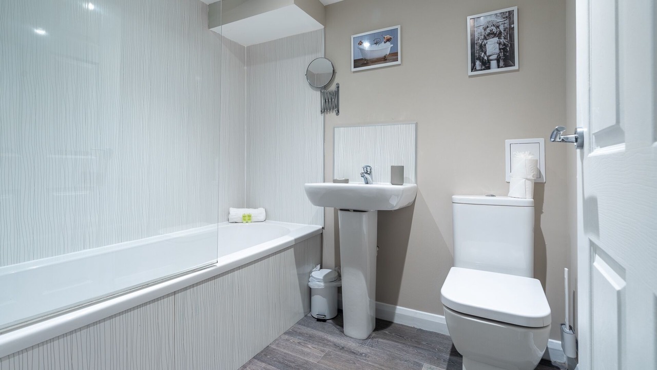 Photo of Bathroom in Lanark