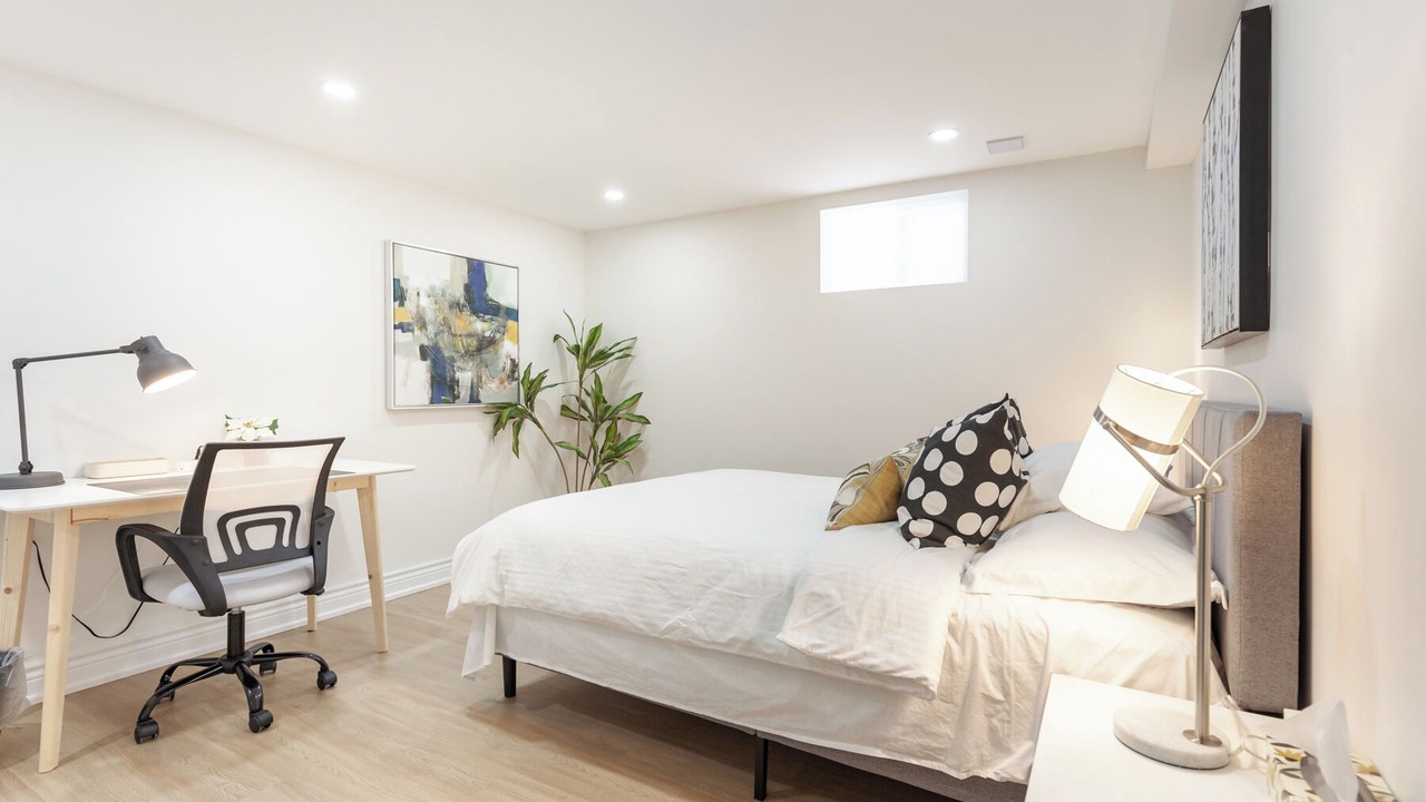 Photo of Bedroom in Richmond Hill