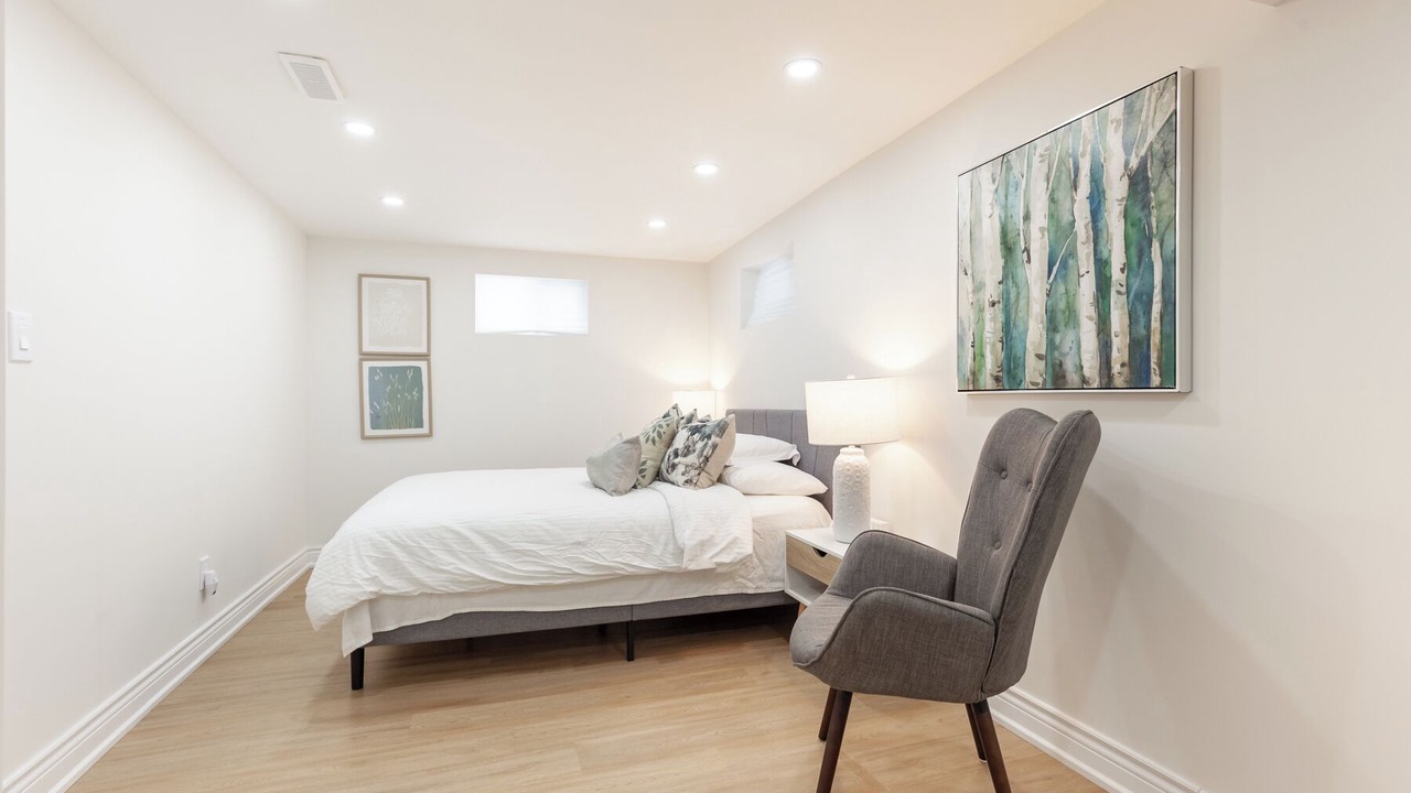 Photo of Bedroom in Richmond Hill