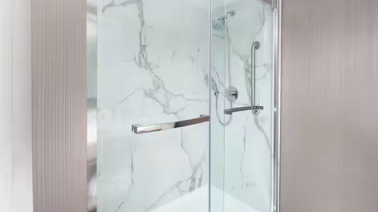 Photo of Bathroom in Cocoa Beach