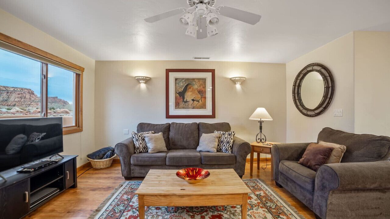 Photo of Livingroom in Moab South Valley