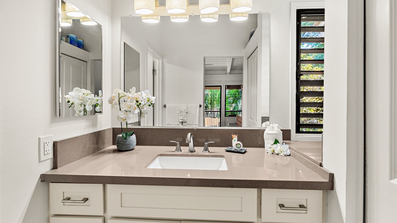 Photo of Others in Kula