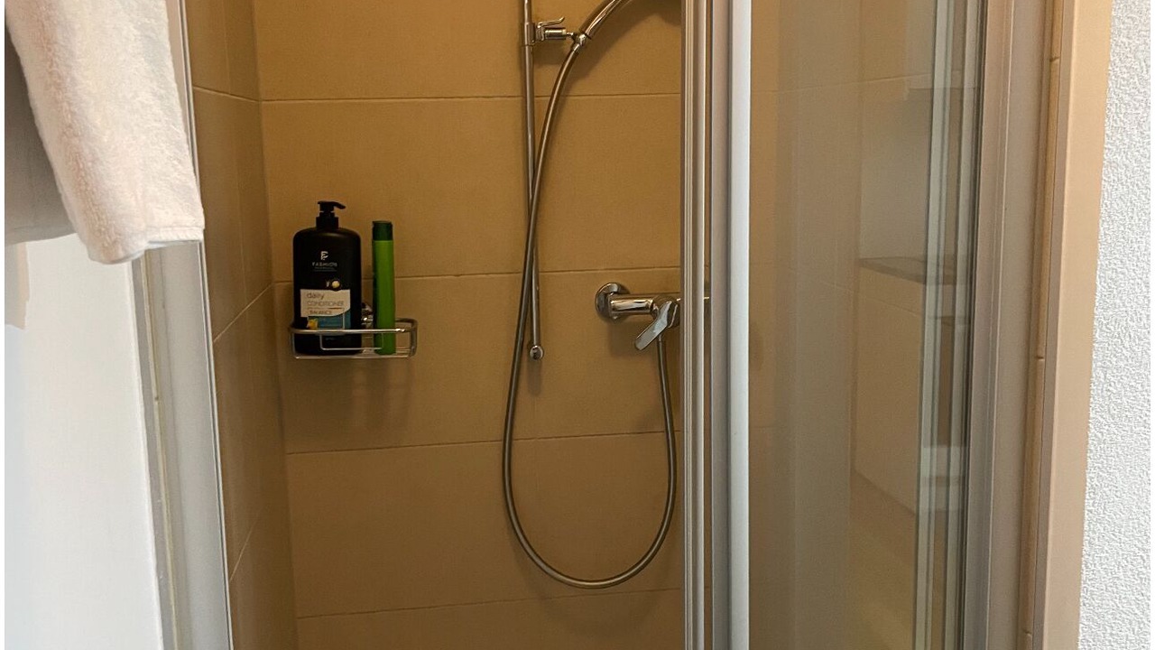 Photo of Bathroom in Prilly