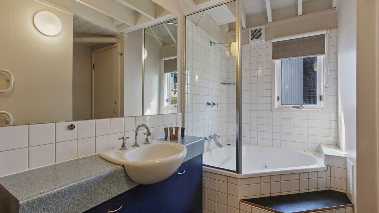 Photo of Bathroom in Hotham Heights