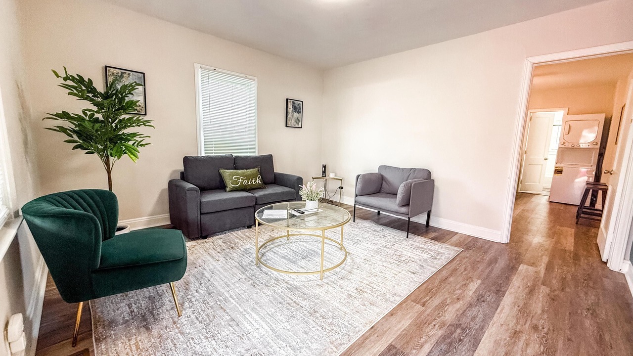 Photo of Livingroom in Durham