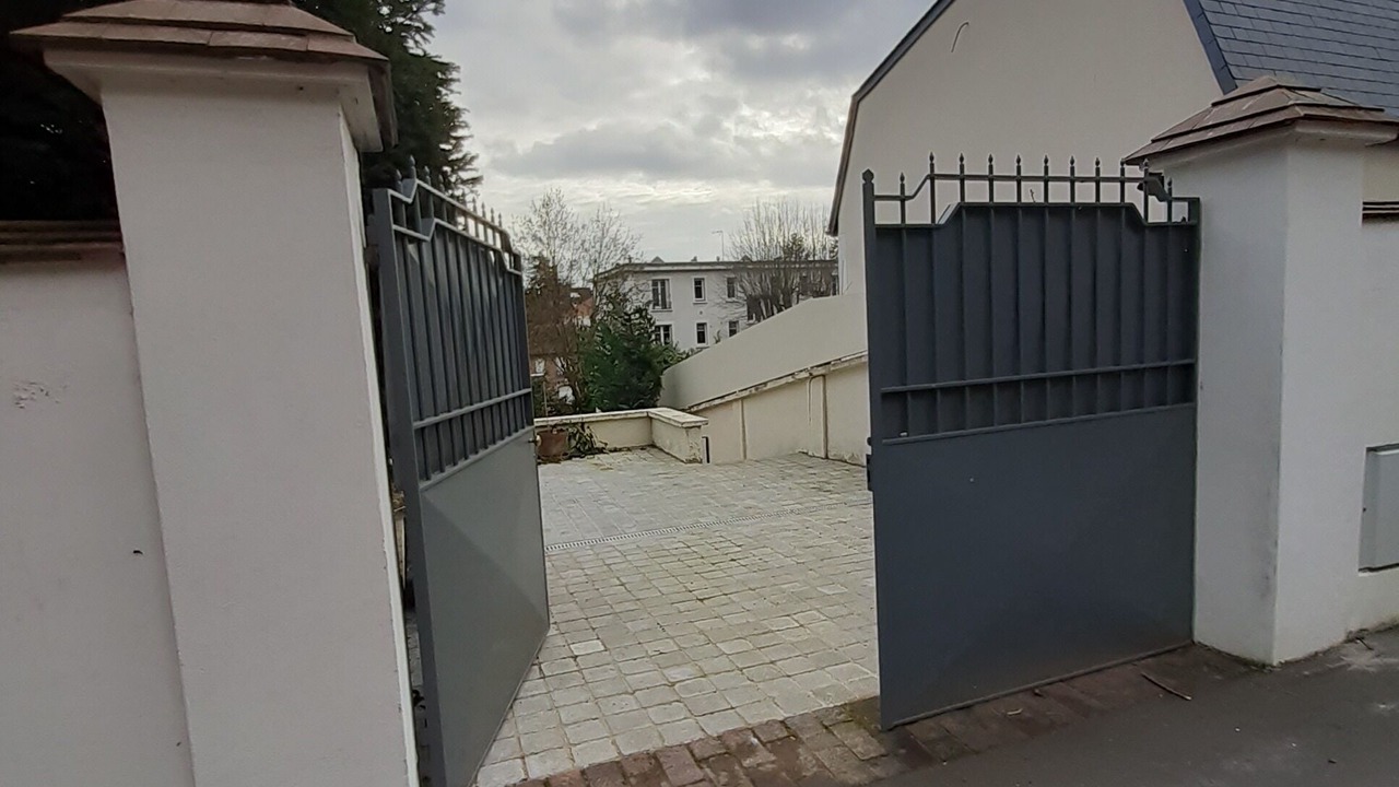 Photo of Outdoor in Bougival