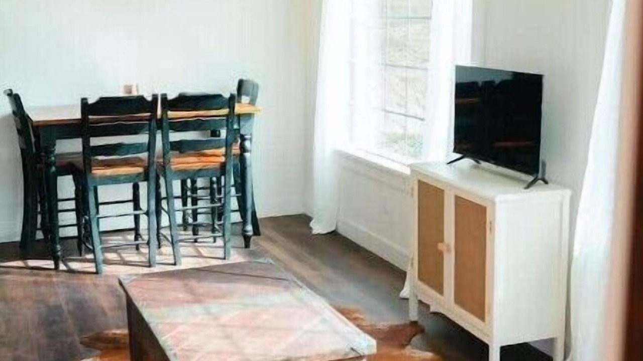 Photo of Others in Eatonville