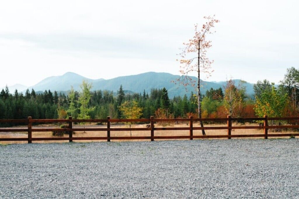 Photo of Outdoor in Eatonville