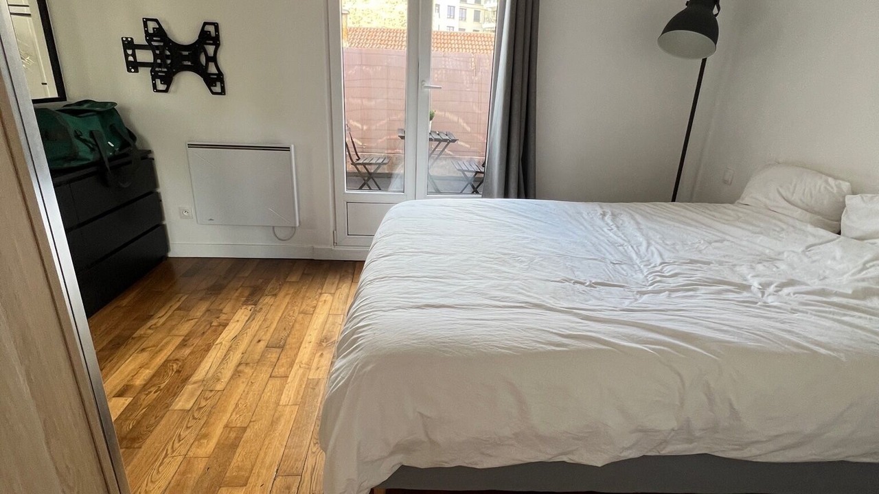 Photo of Bedroom in Les Puces de Saint-Ouen