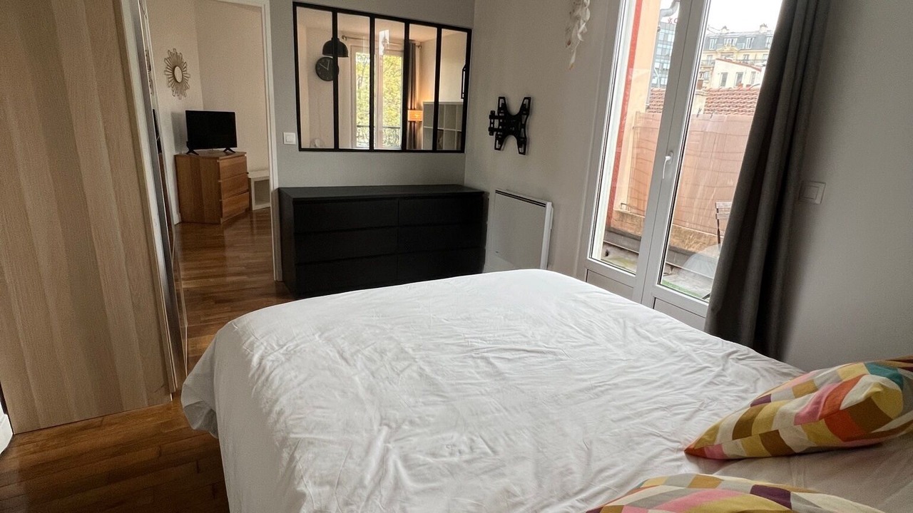Photo of Bedroom in Les Puces de Saint-Ouen