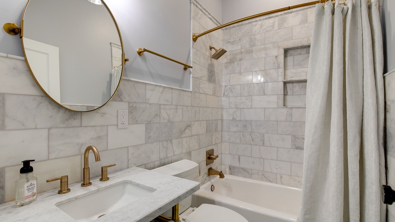 Photo of Bathroom in Church Hill
