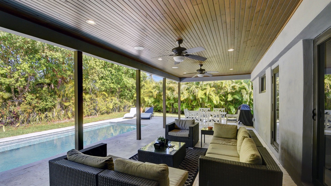 Photo of Patio Balcony in Singer Island