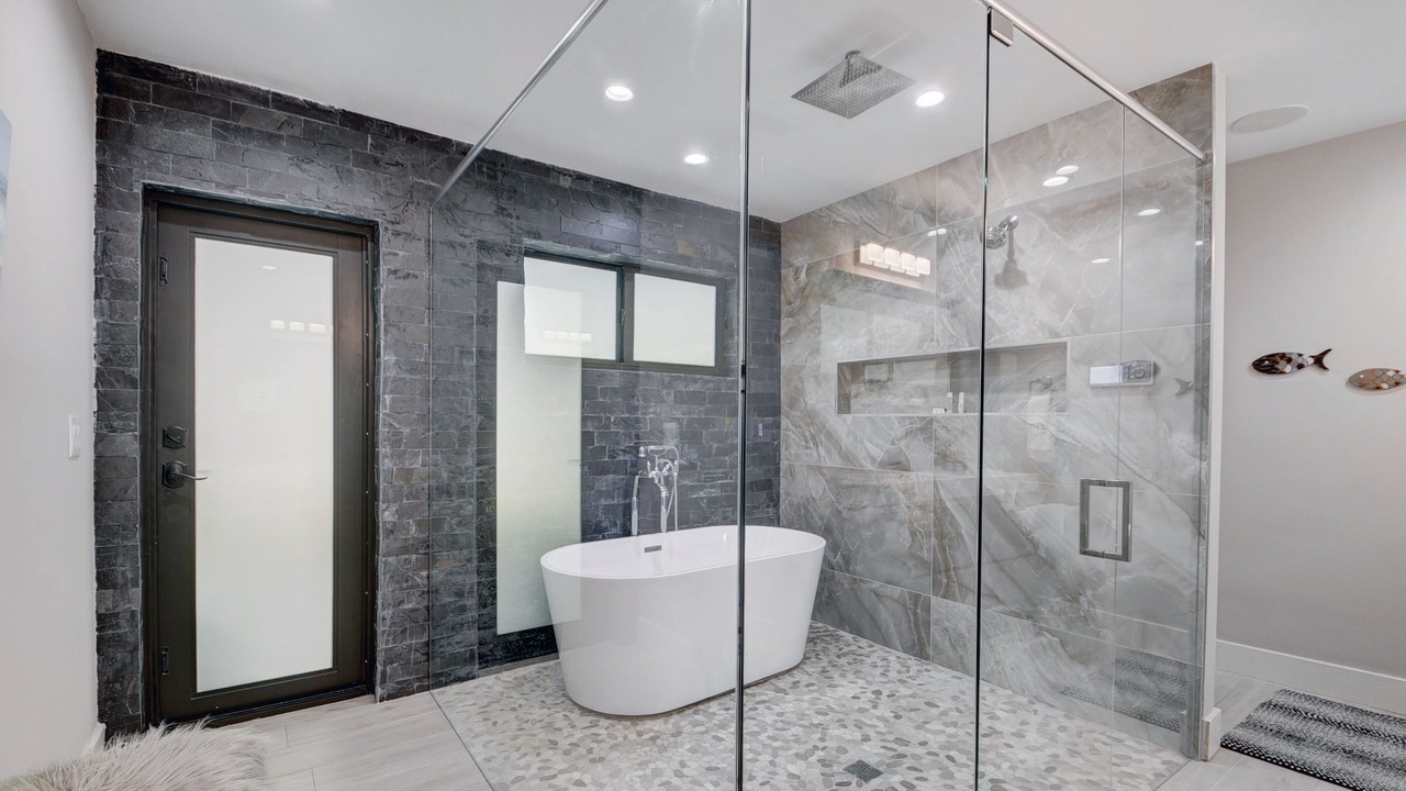 Photo of Bathroom in Singer Island