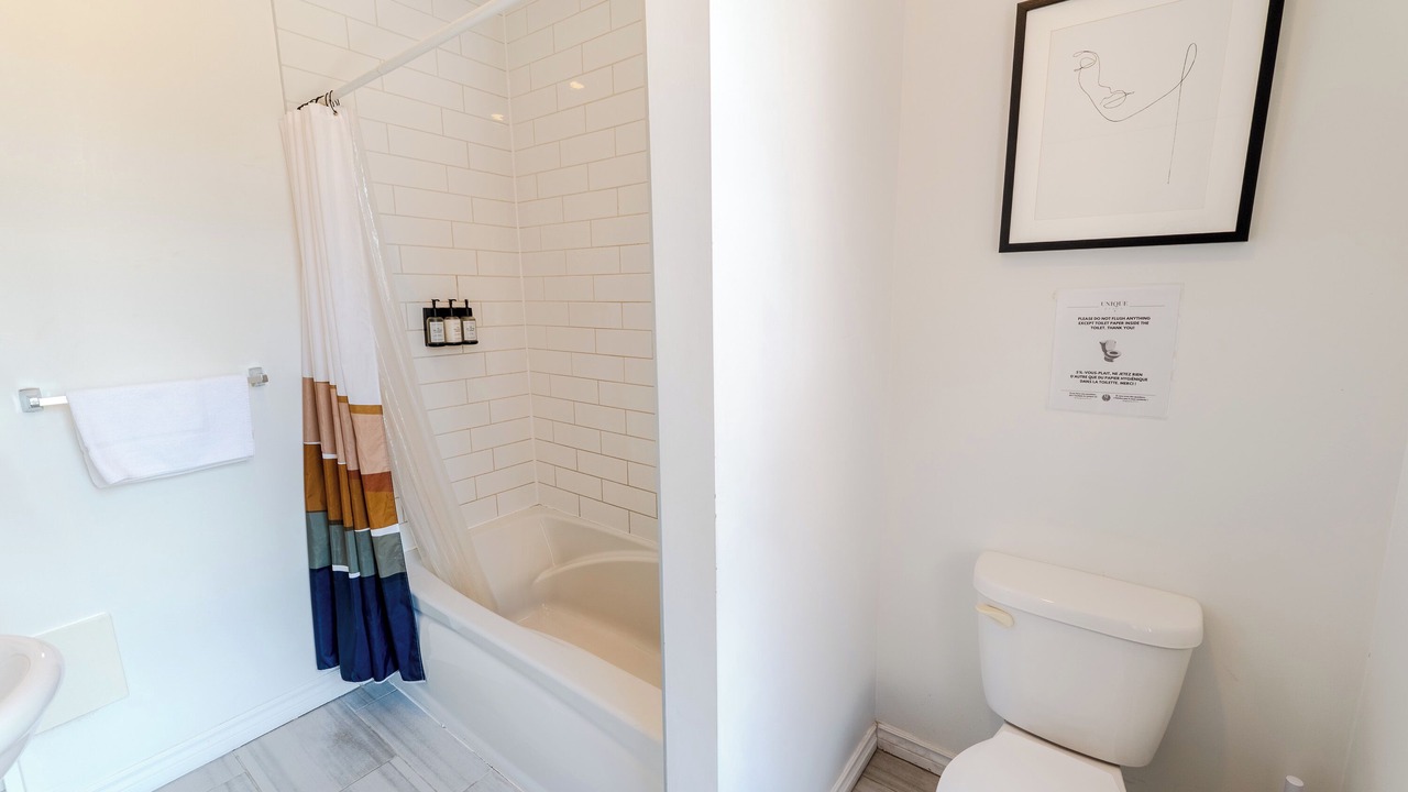 Photo of Bathroom in Milton Park
