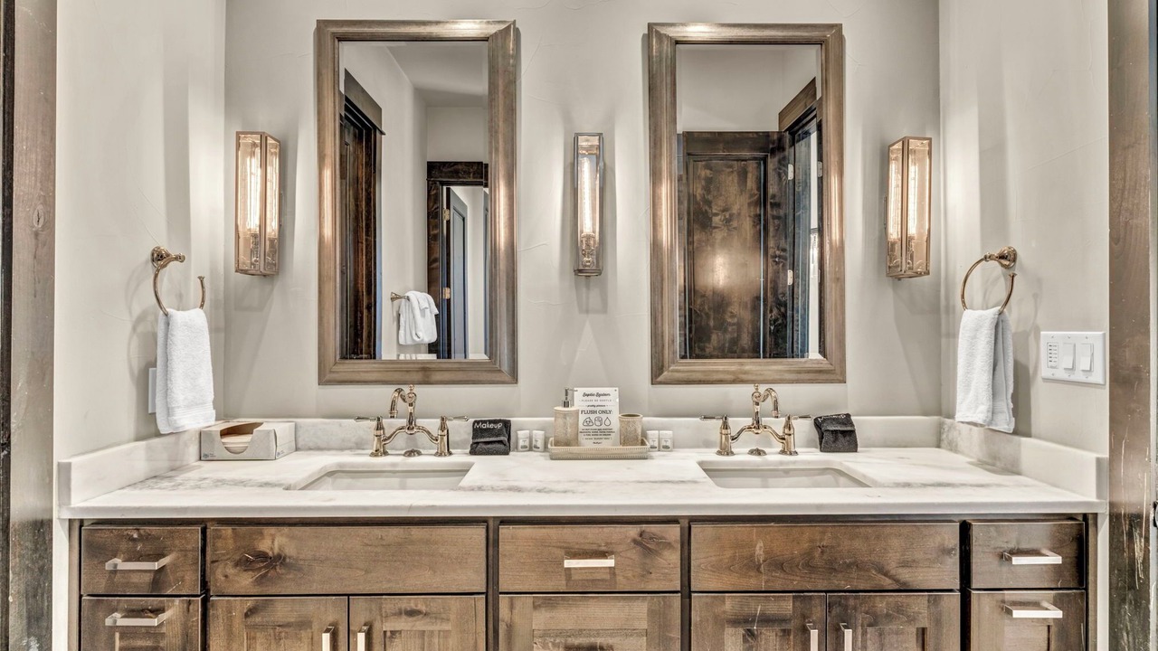 Photo of Bathroom in Spicewood