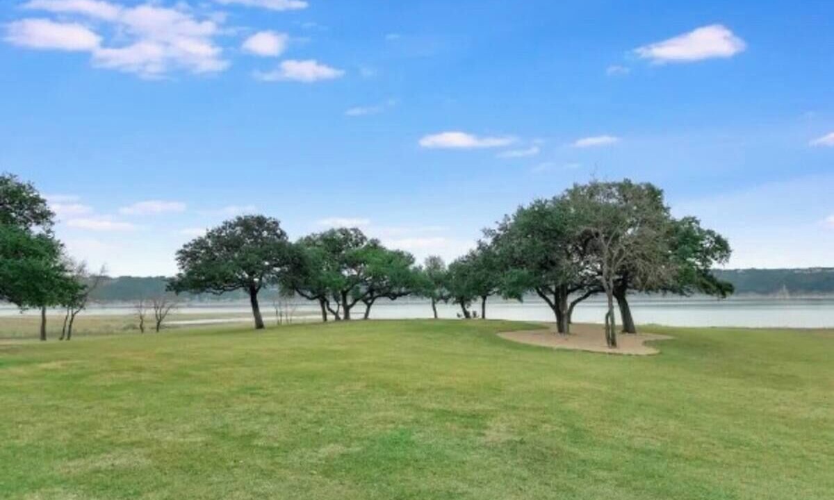 Photo of Others in Spicewood