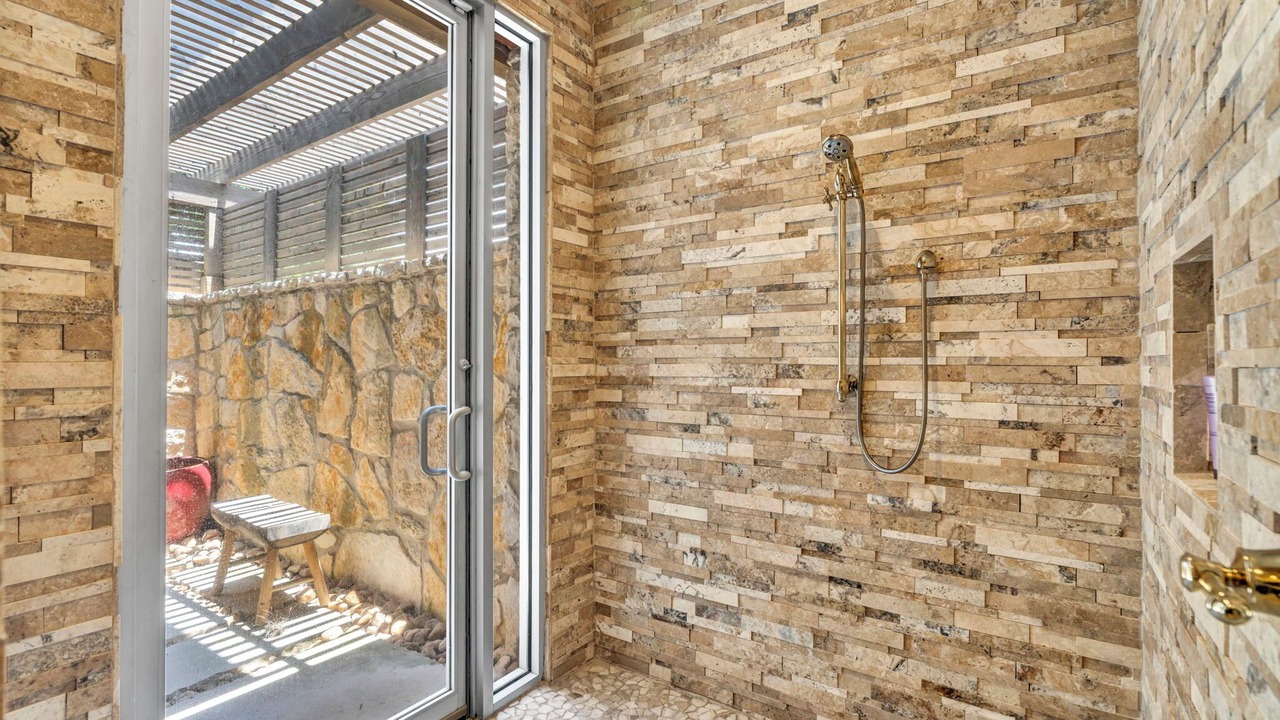 Photo of Bathroom in Spicewood