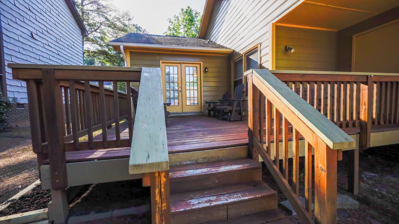 Photo of Patio Balcony in Northeast Raleigh