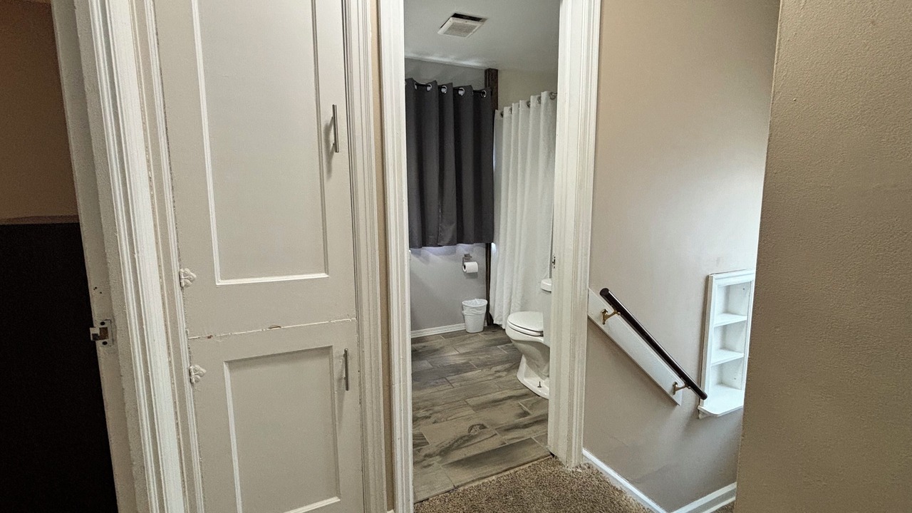 Photo of Others in Boardman