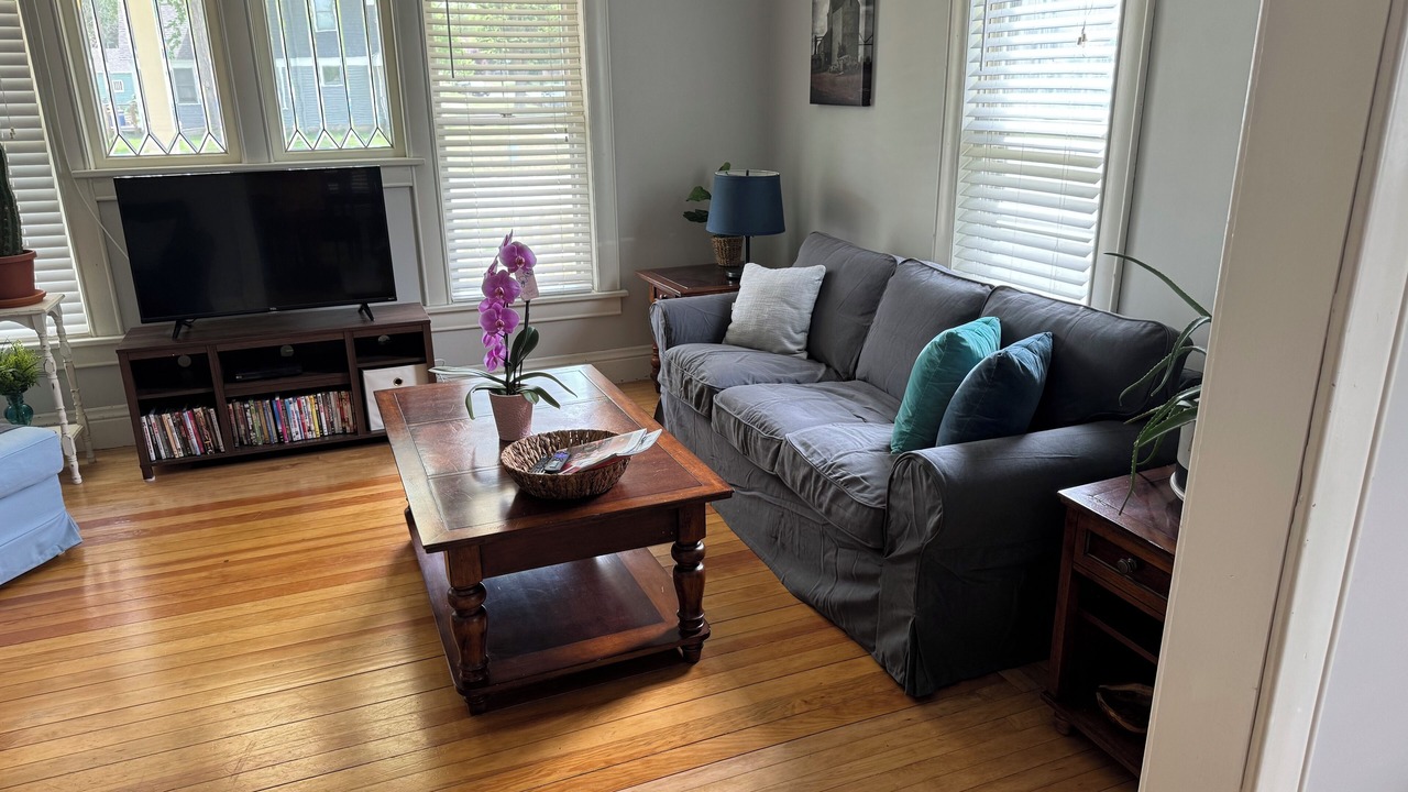 Photo of Livingroom in Brookings