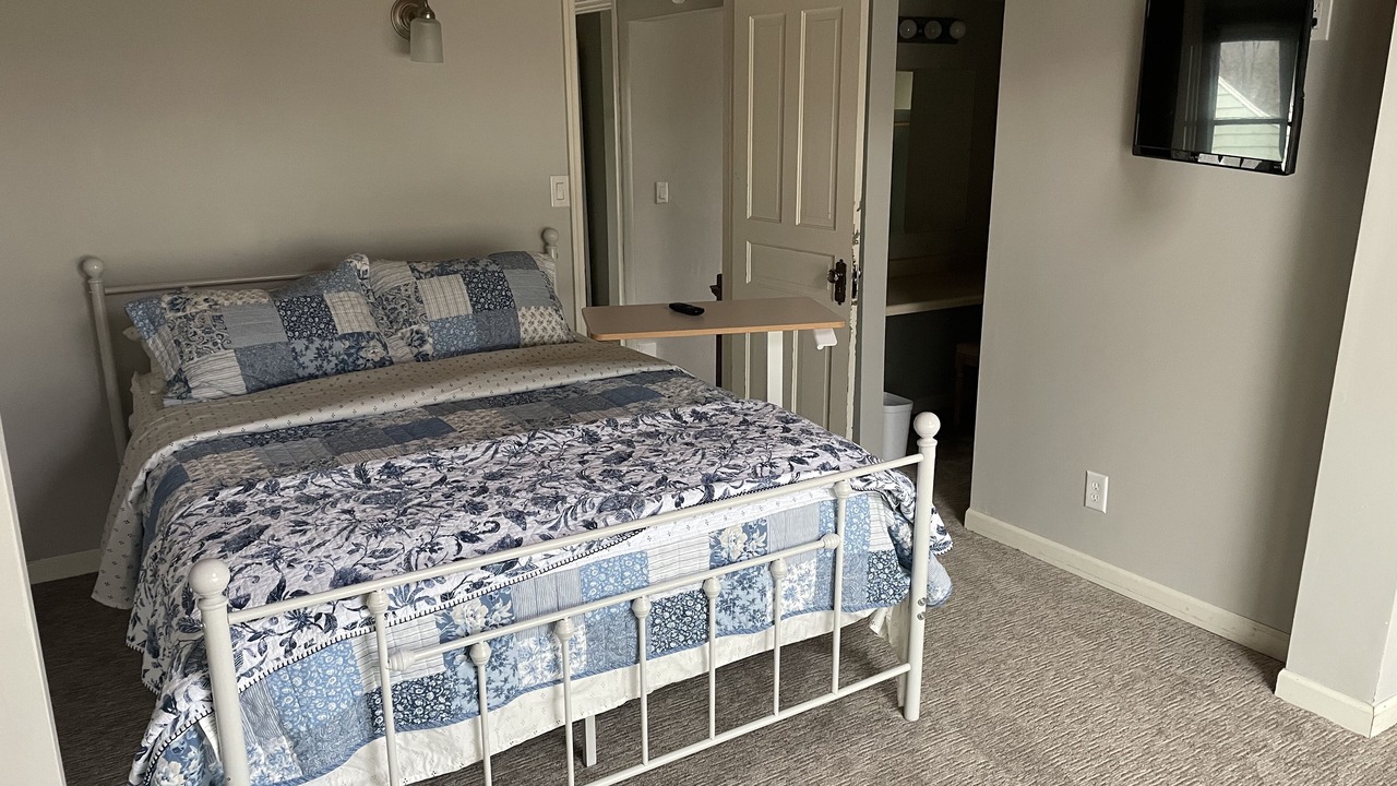 Photo of Bedroom in Brookings