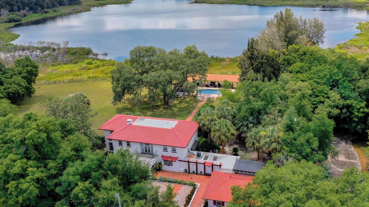 Photo of Outdoor in Fairvilla