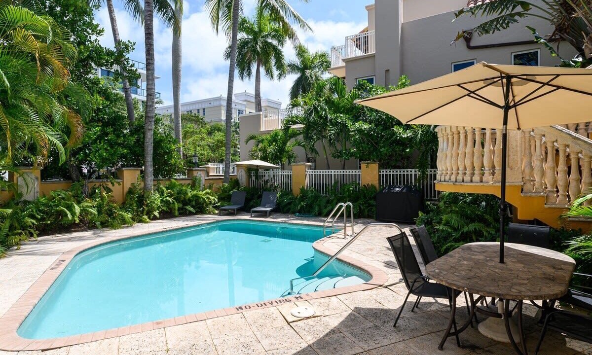 Photo of Outdoor in Hendricks and Venice Isles