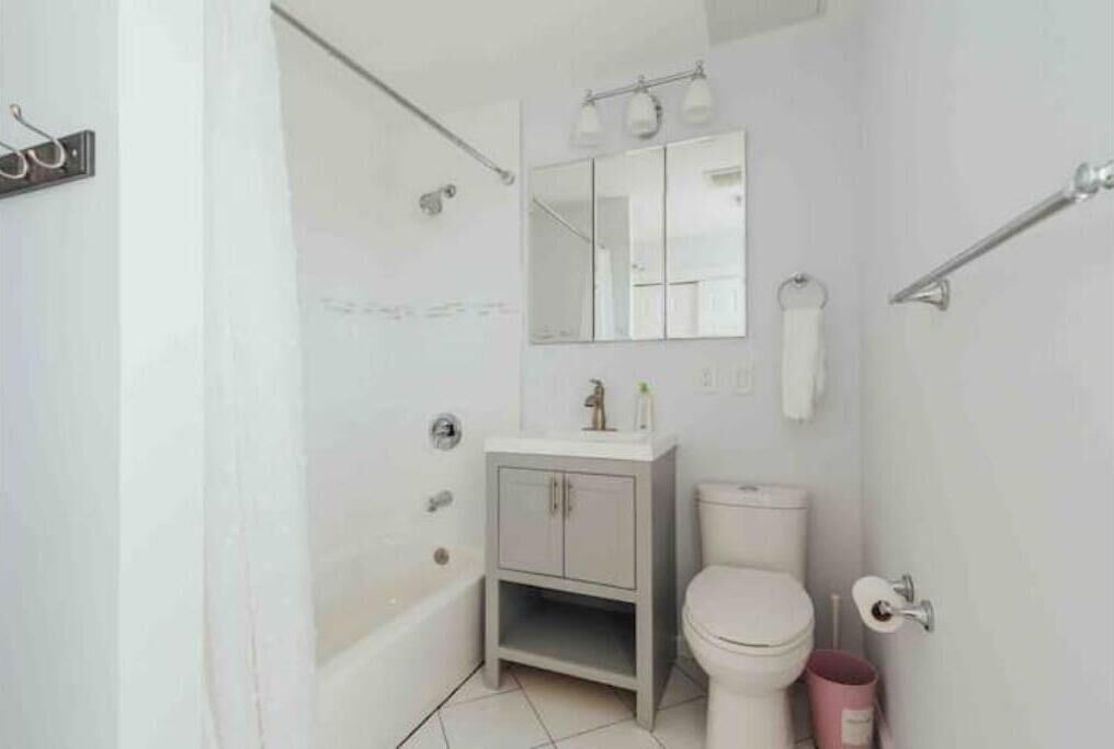 Photo of Bathroom in North Ironbound