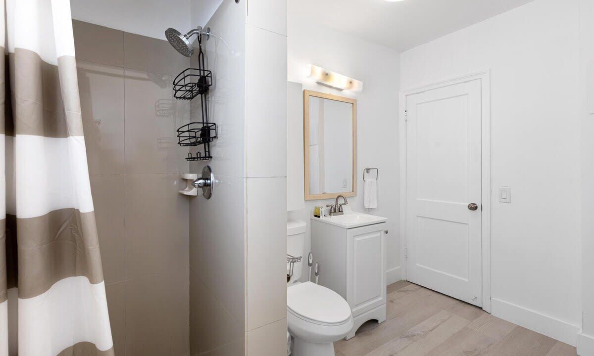 Photo of Bathroom in Victoria Park