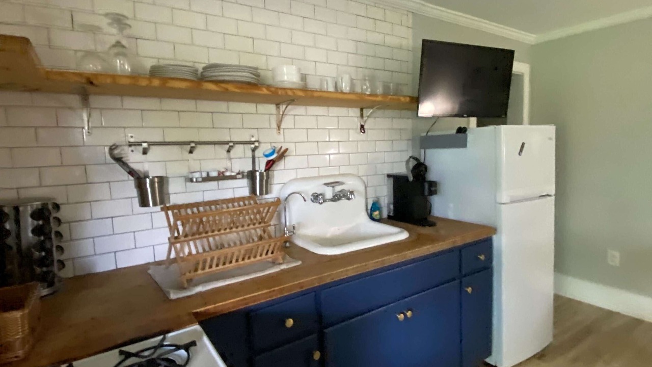 Photo of Kitchen in Freetown - Port Rico