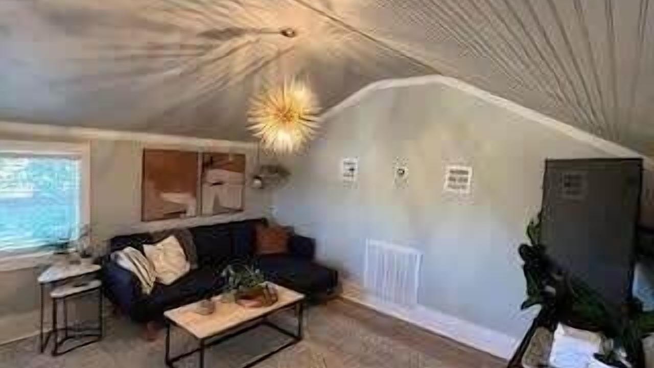 Photo of Livingroom in Freetown - Port Rico