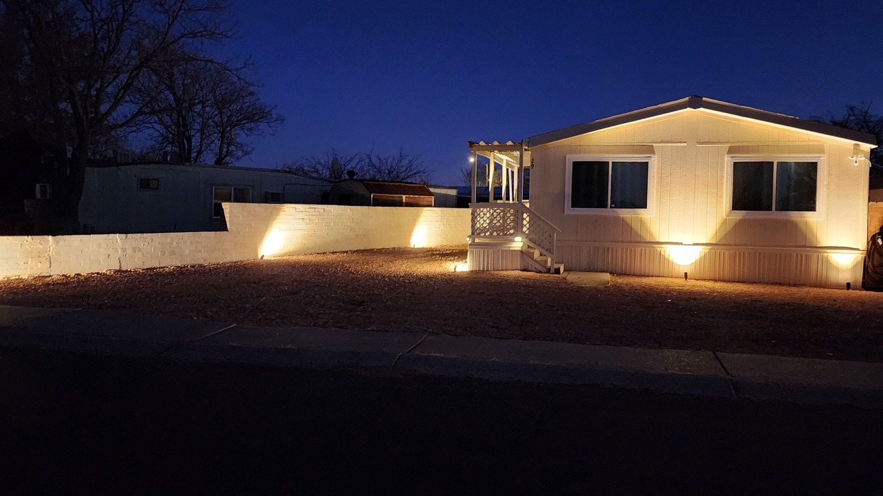 Photo of Outdoor in Page