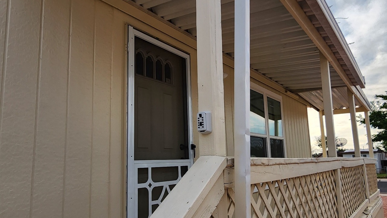 Photo of Outdoor in Page
