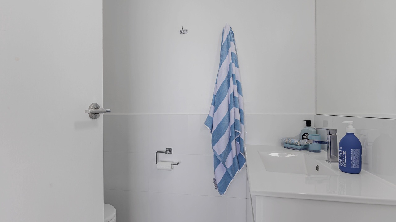 Photo of Bathroom in Semaphore Park