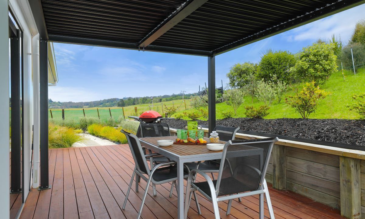 Photo of Others in Nukuhau