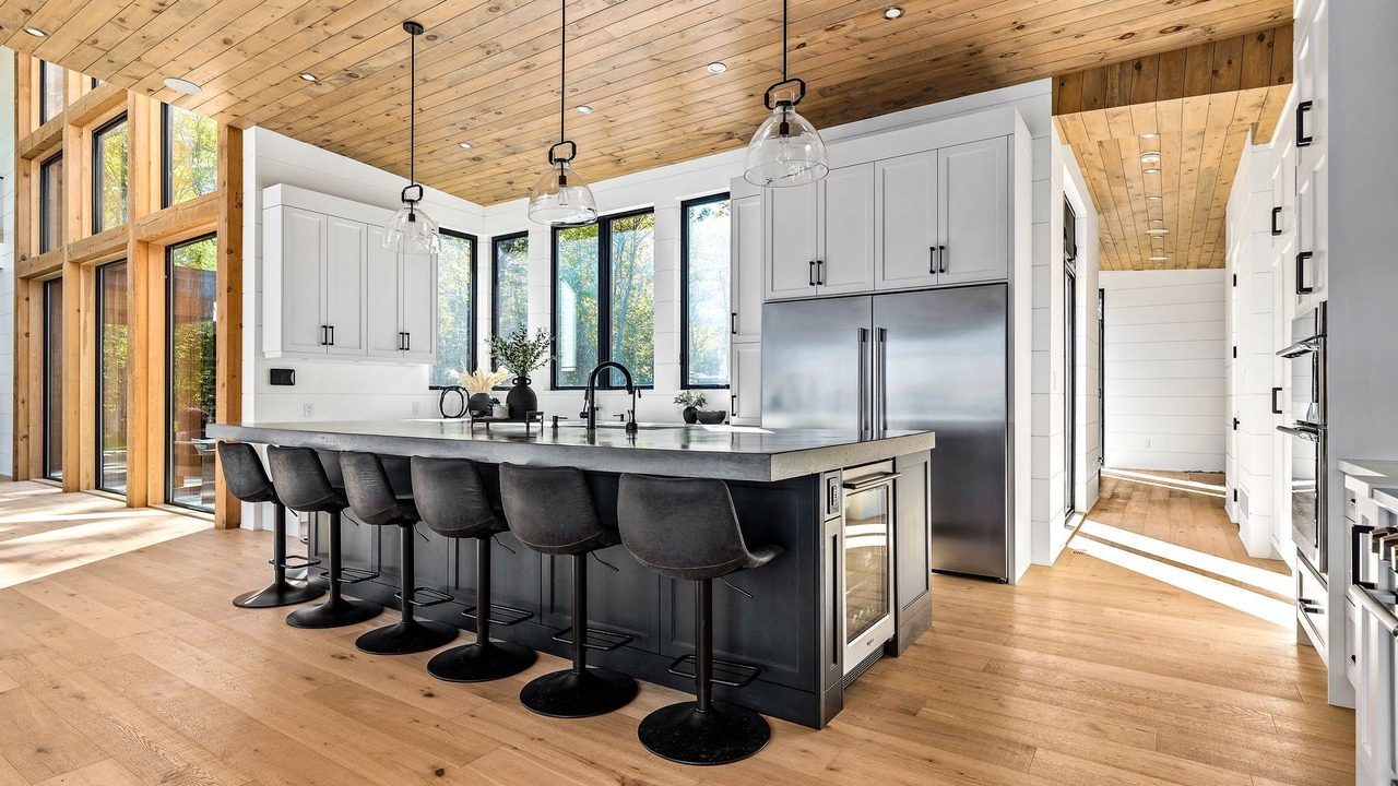 Photo of Kitchen in Kawartha Lakes