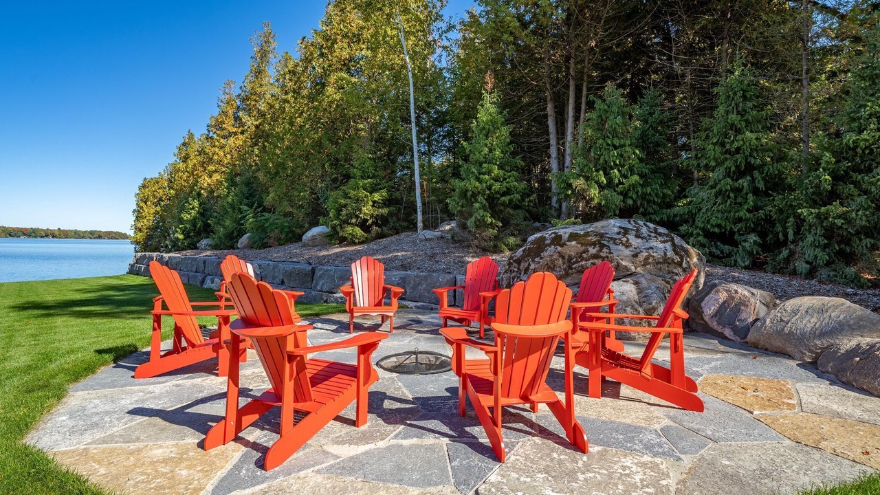 Photo of Patio Balcony in Kawartha Lakes