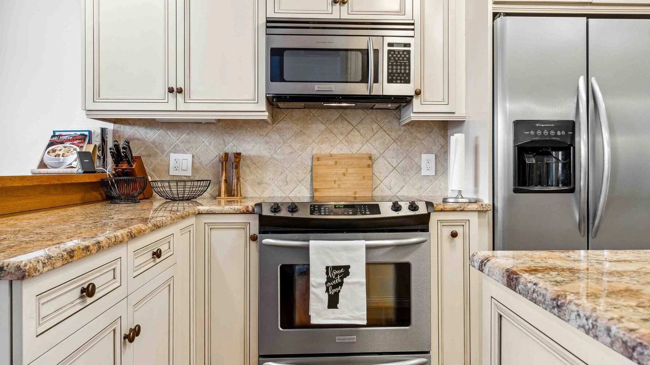 Photo of Kitchen in West Hartford