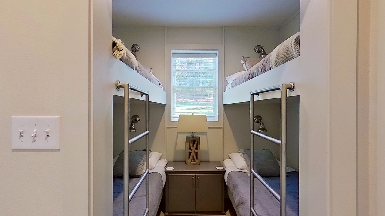 Photo of Bedroom in Arp