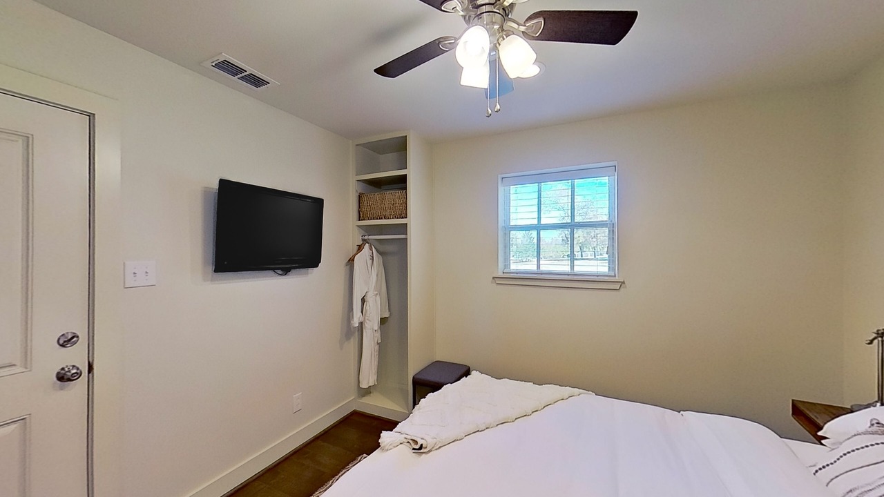 Photo of Bedroom in Arp