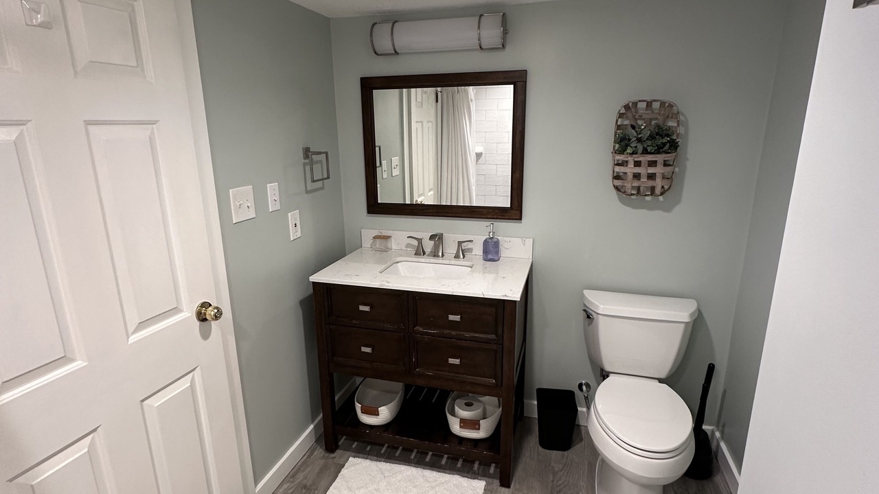 Photo of Bathroom in Sandy