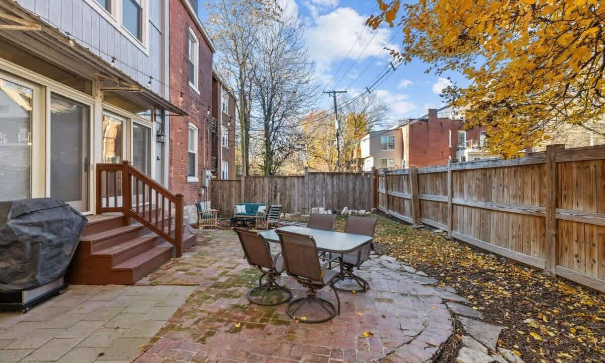Photo of Outdoor in Central West End