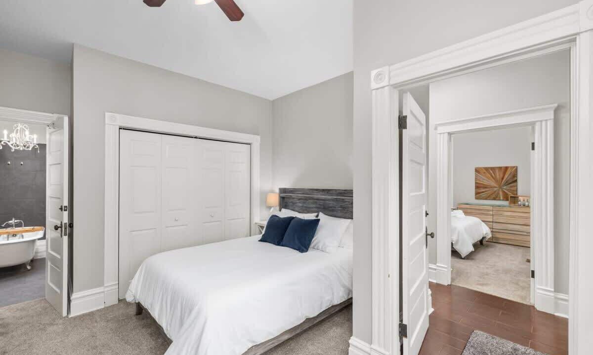 Photo of Bathroom in Central West End