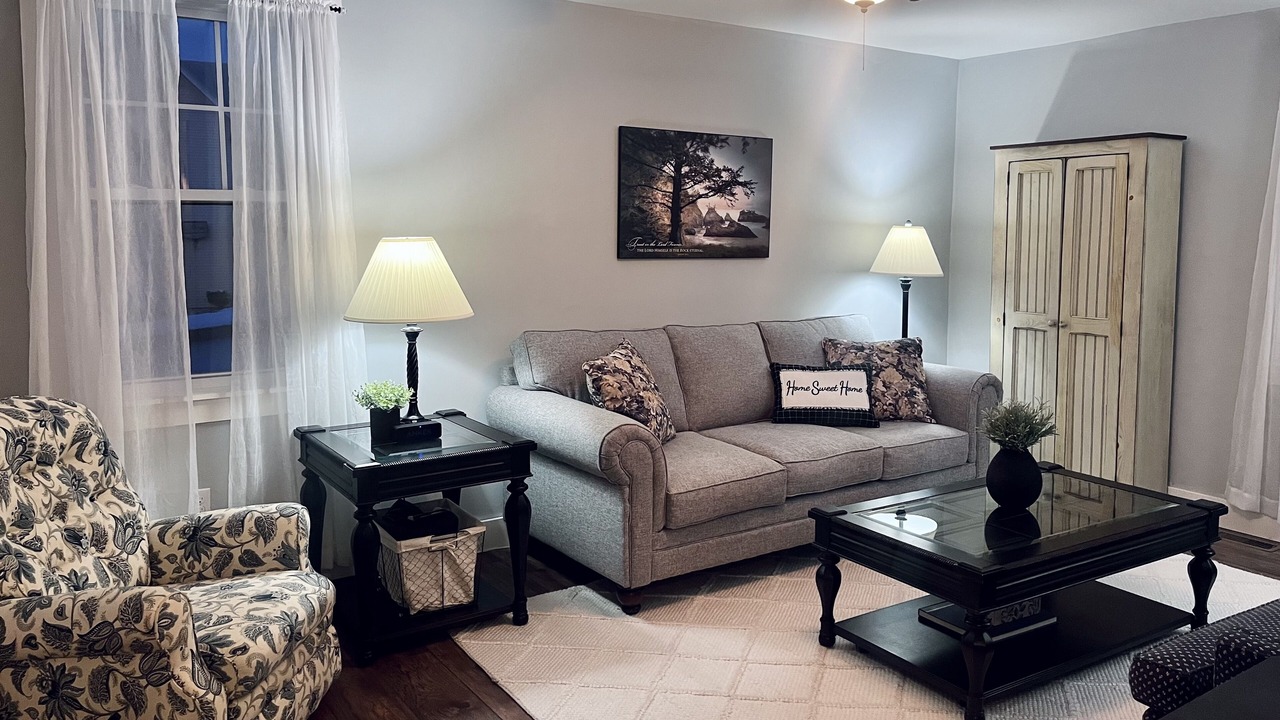 Photo of Livingroom in Mifflinburg