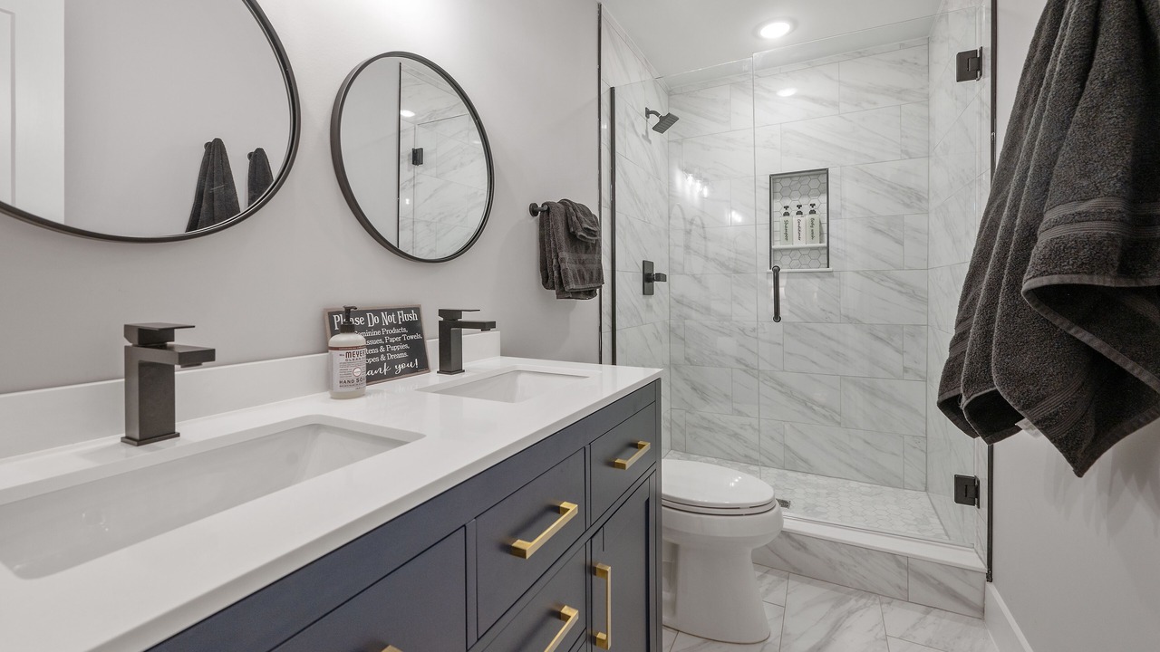 Photo of Bathroom in East Raleigh