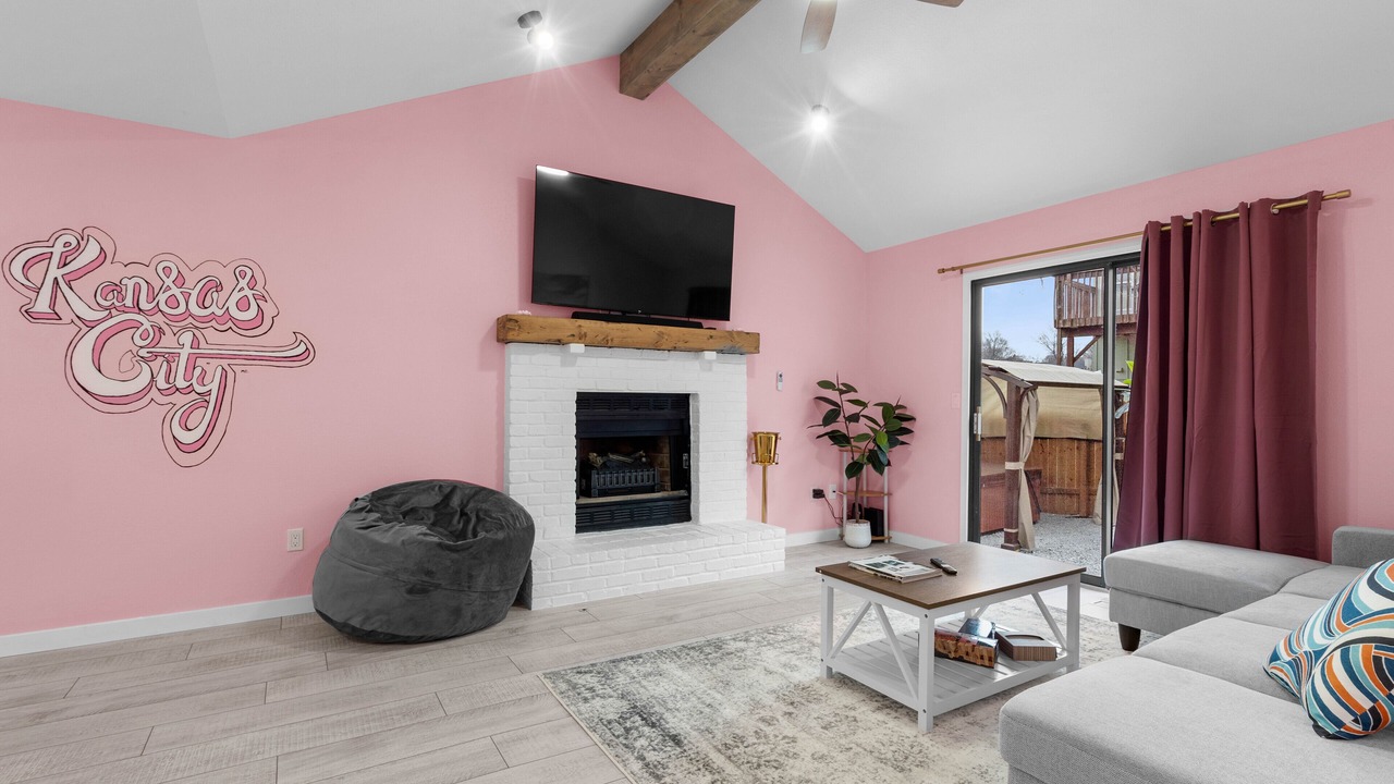 Photo of Livingroom in Mission