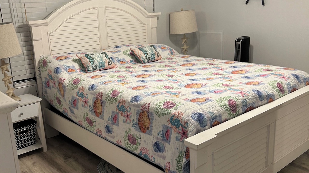 Photo of Bedroom in Cross Key Waterways