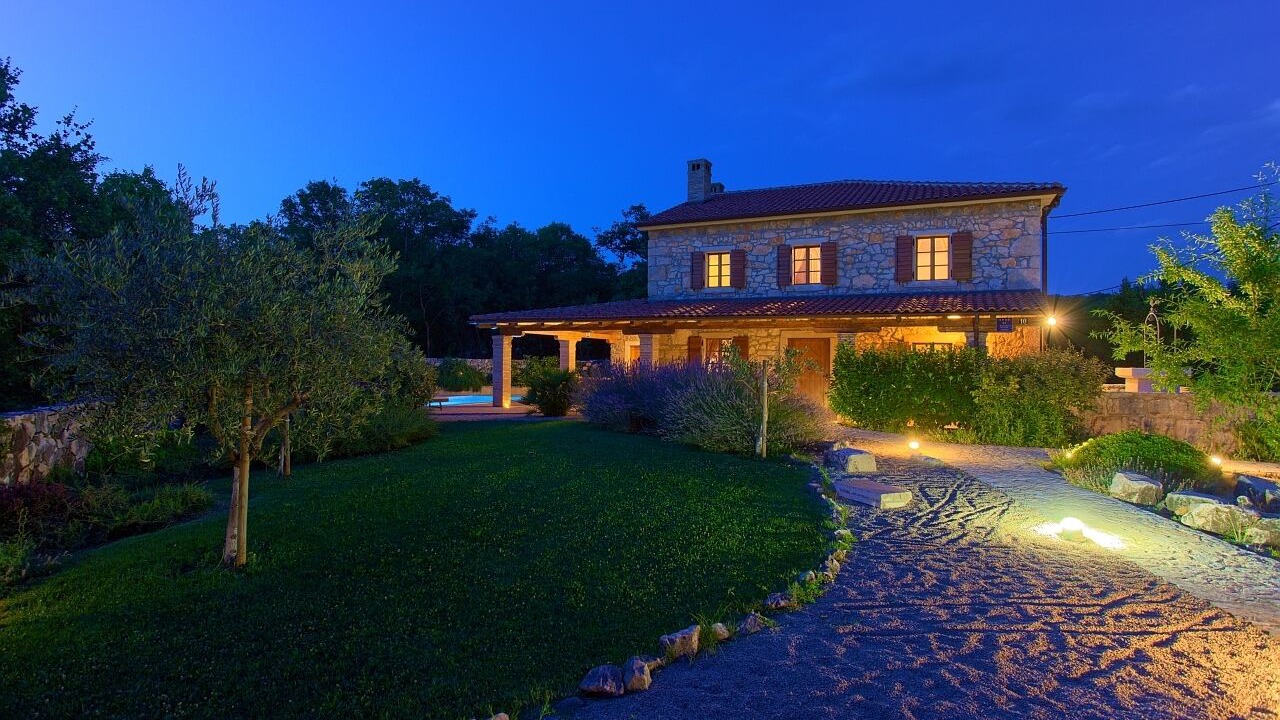 Photo of Outdoor in Kras
