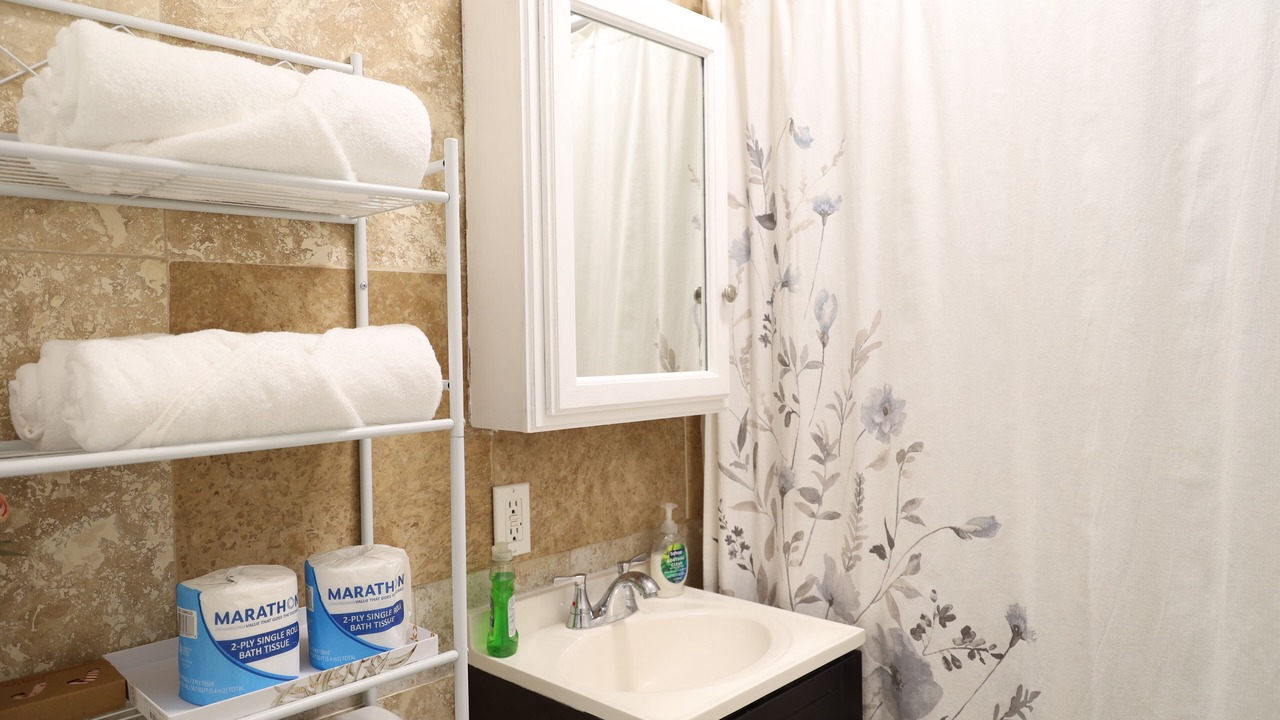 Photo of Bathroom in Marion